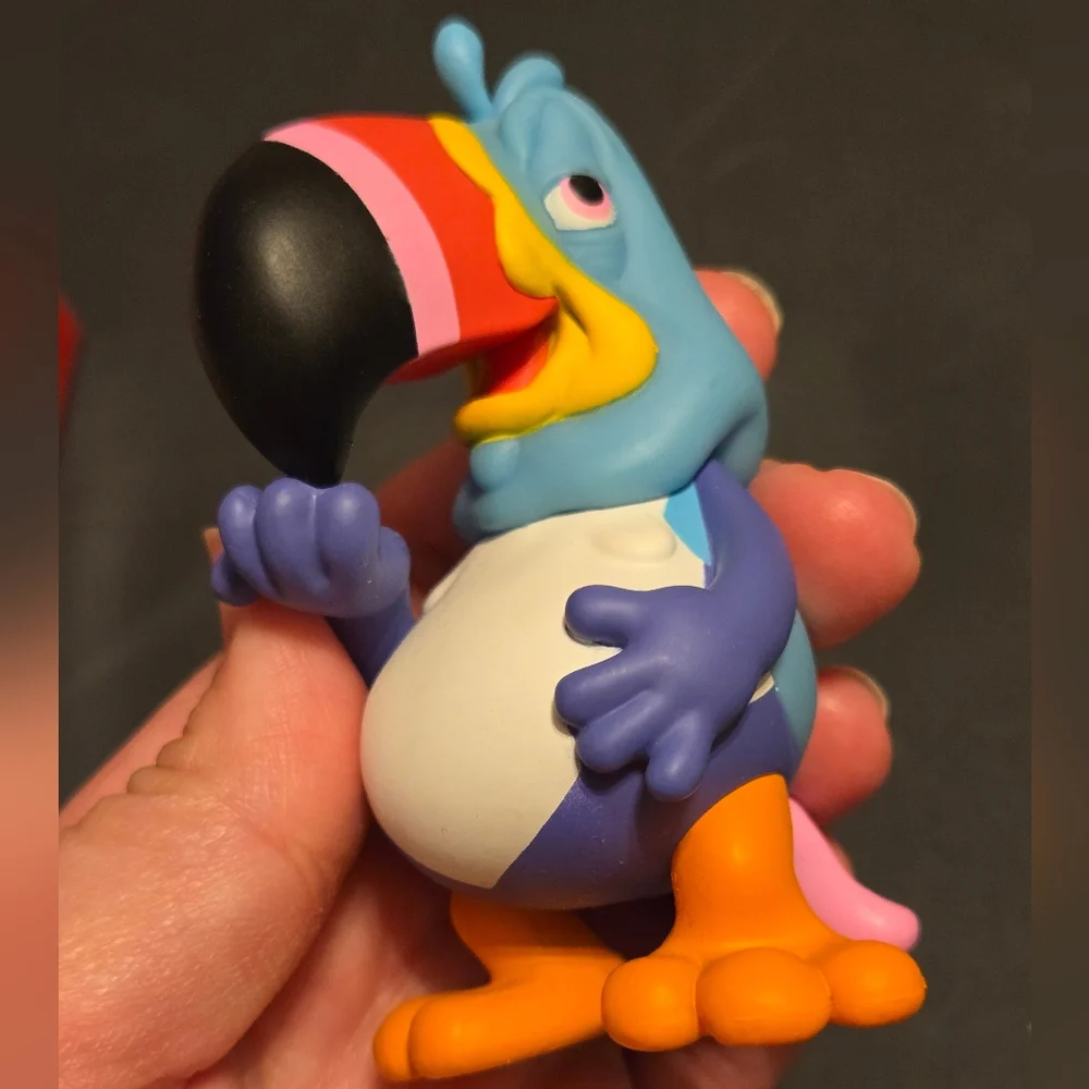 Poplife Froot Looped Toucan Collectible Figure By Ron English Cereal Killers
